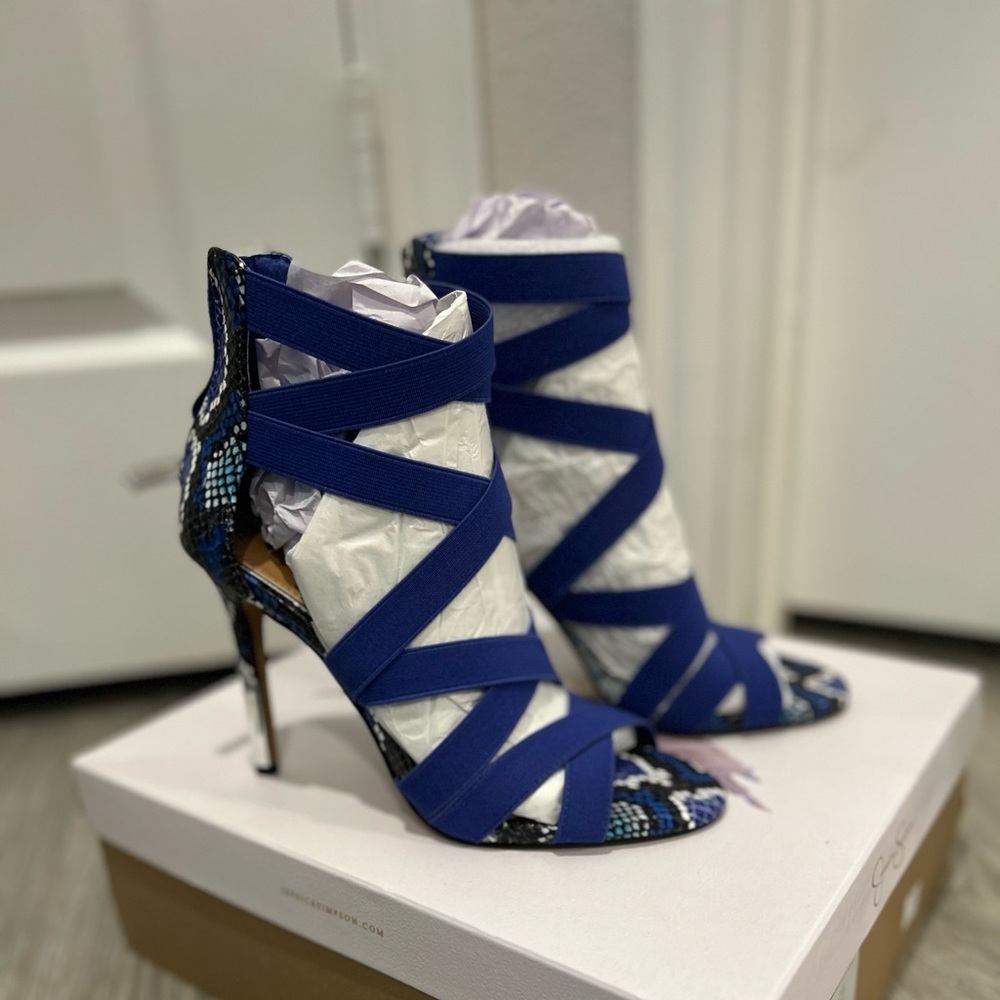 Jessica Simpson Pumps